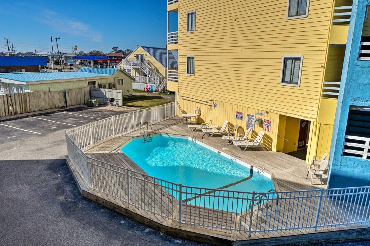 Appartamento Breezy Beach Retreat With 180-Degree Ocean Views! Carolina Beach Esterno foto